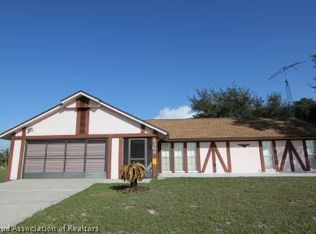 8309 Hampshire Dr, Sebring, FL 33870