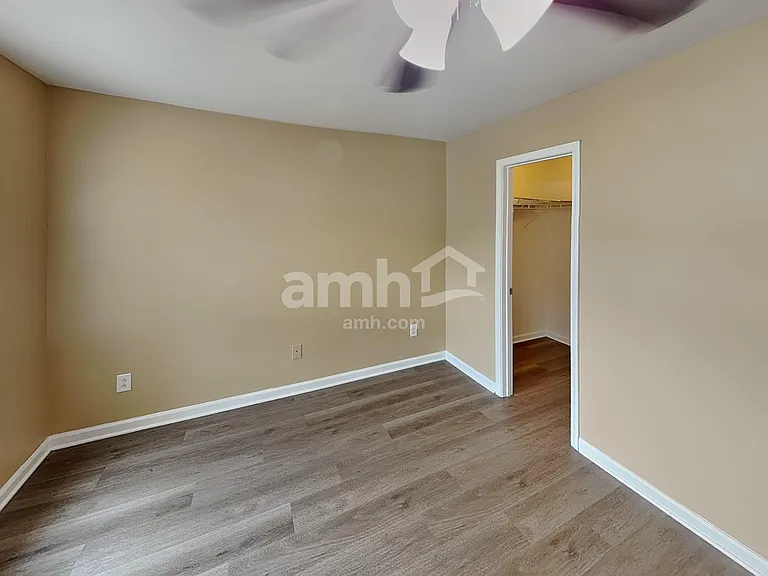2485 Sheldon Pl — Photo 12