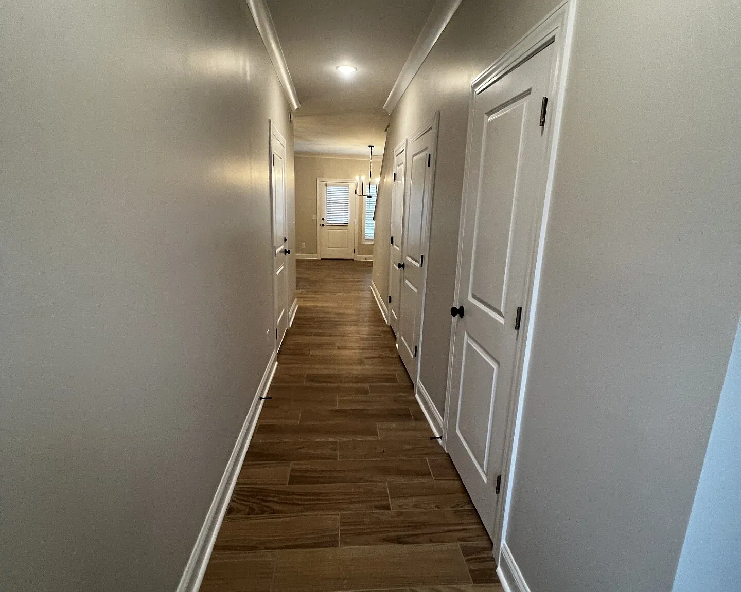 420-434 Wren Crest Lane — Photo 2