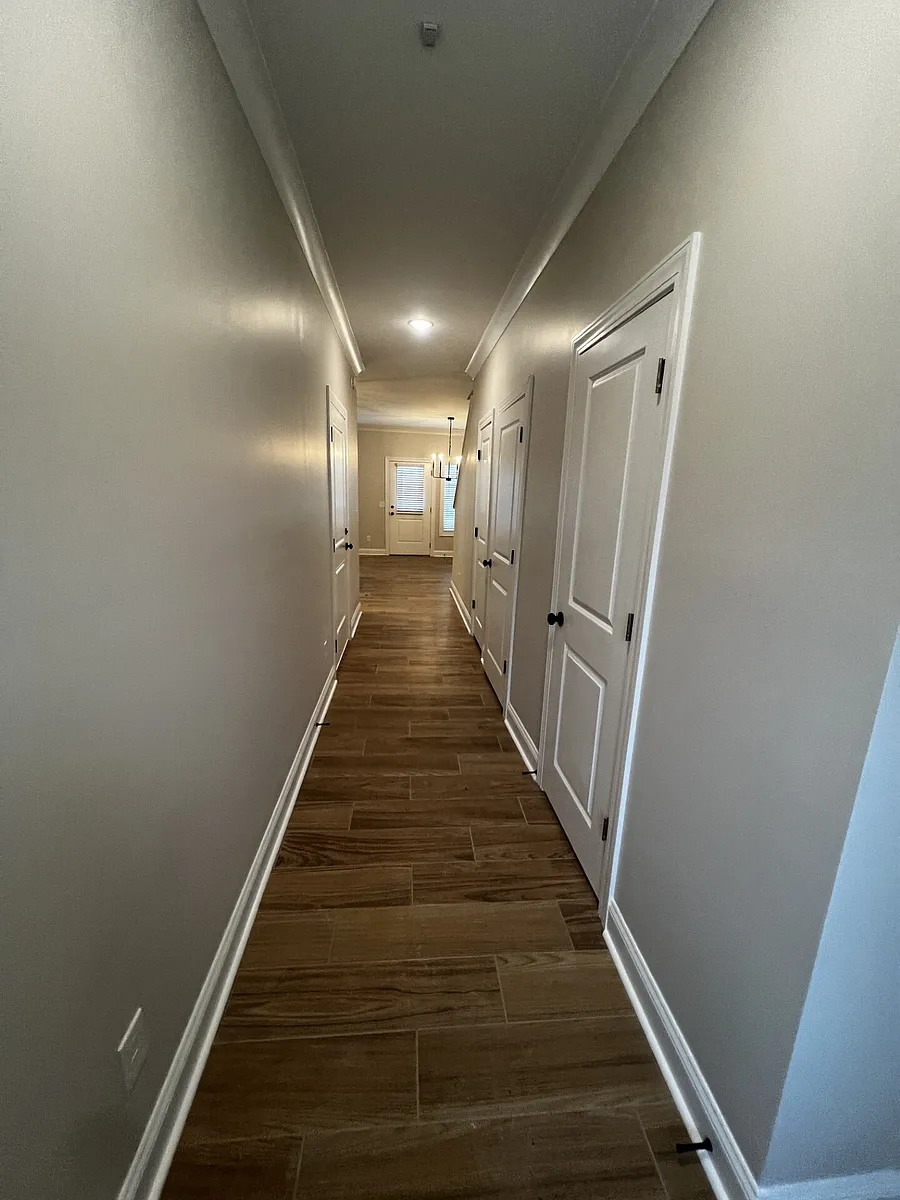 Building Photo - 420 Wren Creek Ct