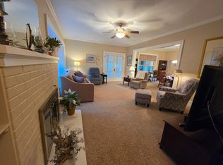 703 E Ludington Ave, Ludington, MI 49431