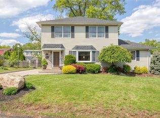 102 Lockwood Ave, Woodbridge, NJ