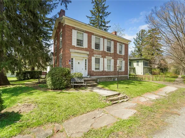 11 Congress St, Trumansburg, NY 14886