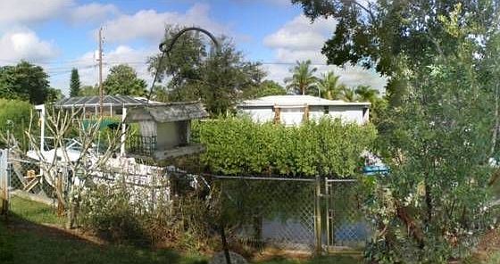 1st image of 1027 Averly St