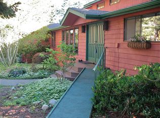 1731 Rosewood St, Port Townsend, WA 98368