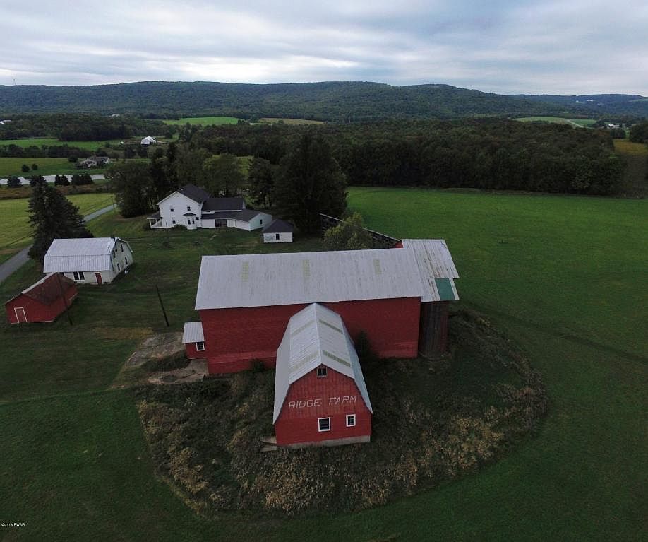 193 Lillie Rd, Waymart, PA 18472 Zillow