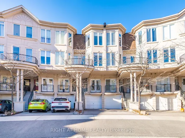 254 David Dunlap Cir, Toronto, ON M3C 4C1