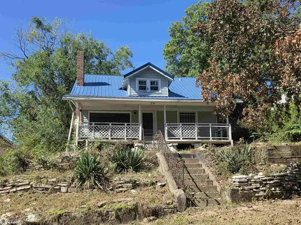 531 Frank St, Ottumwa, IA 52501