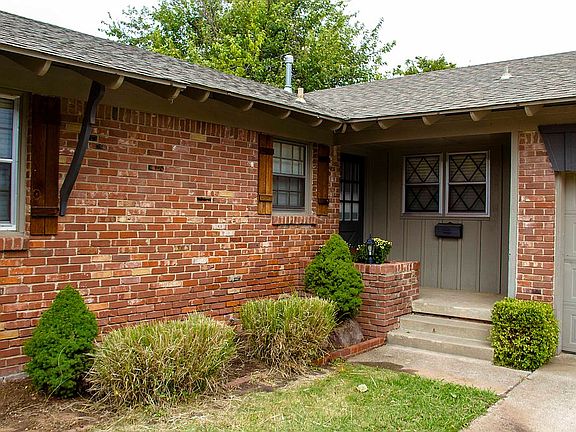 2nd image of 9909 Village Dr