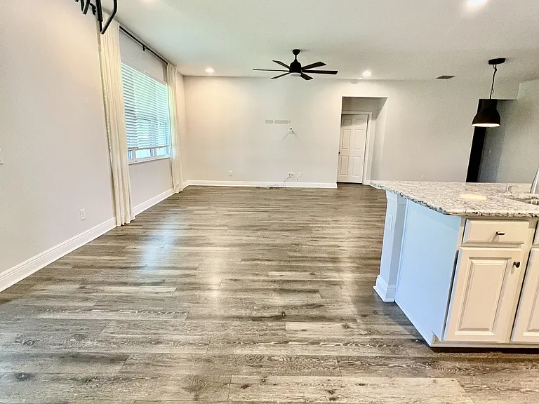 7942 Roma Dune Dr — Photo 5