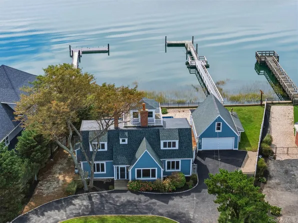 391 Asharoken Avenue, Northport, NY 11768