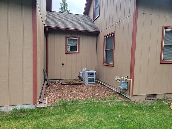 4th image of 1071 Eagle Dr