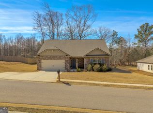 371 River Mansion Dr, Jefferson, GA 30549