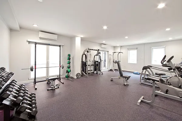 Rented by Bold Marketing | media 26