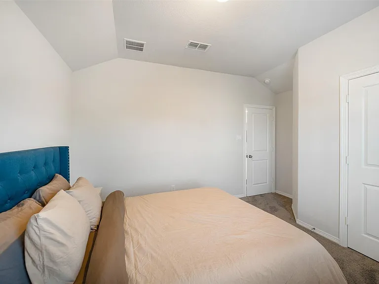 1811 Smithers Landing Dr — Photo 31