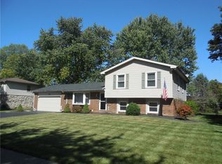 720 Waterview Blvd, Greenfield, IN 46140