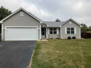 3342 Citadel Dr, Rockford, IL 61109