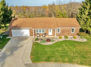 123 N Heather Hill Dr, Bellefontaine, OH