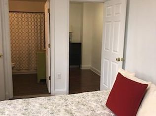 2222 N Charles St APT 1M, Baltimore, MD 21218