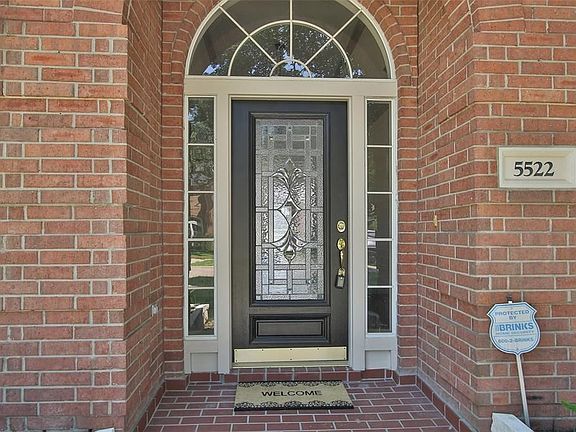 5th image of 5522 Island Breeze Dr