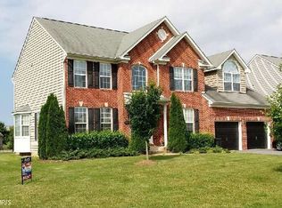 18327 Berwick Ter, Hagerstown, MD 21740