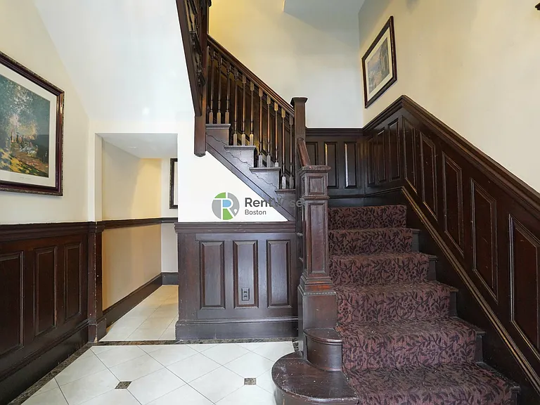 56 Gardner St #2 — Photo 9