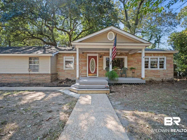 5211 Border Dr S, Mobile, AL 36608