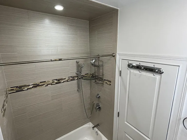 1718 N Richmond St #3 — Photo 20