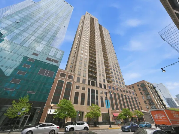 1111 S Wabash Ave APT 3303, Chicago, IL 60605