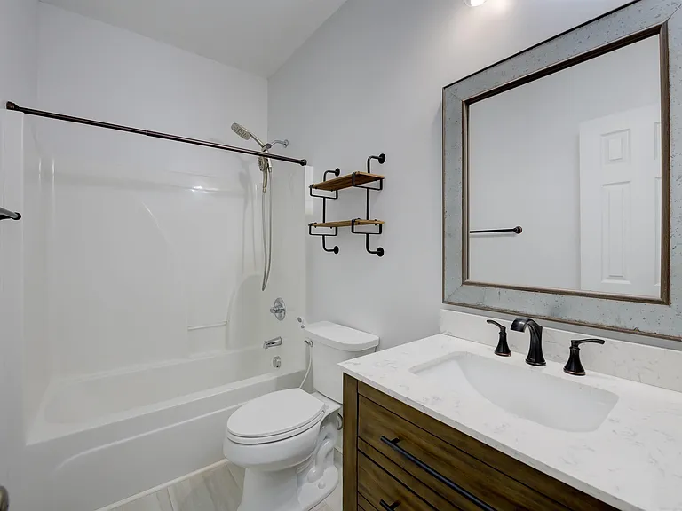 129 Herrick Ct — Photo 22