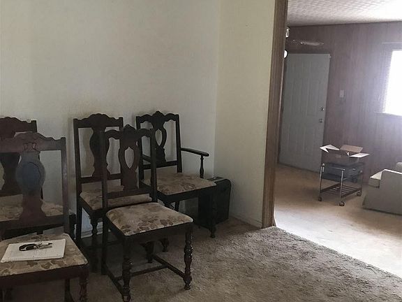 3rd image of 1002 Avenue G