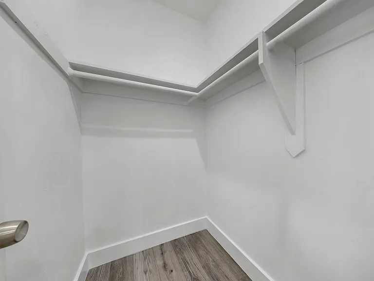 6844 Abbott Ave #6 — Photo 19