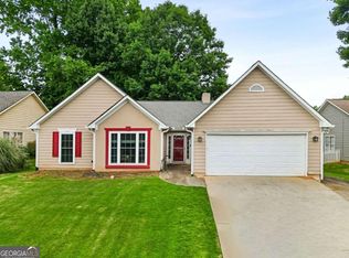255 Paris Dr, Lawrenceville, GA 30043