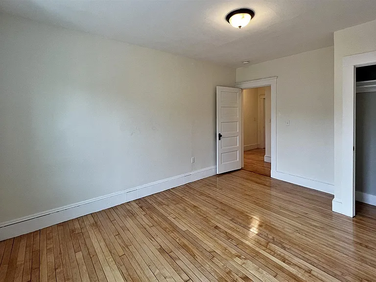 269 Huron Ave #8 — Photo 8