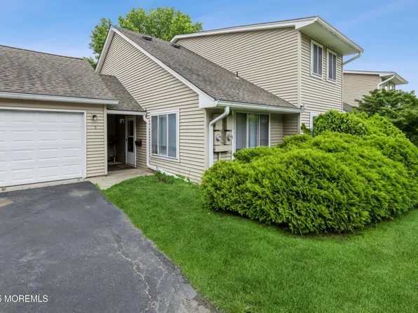 1 Sutton Drive #2701, Brick, NJ 08724