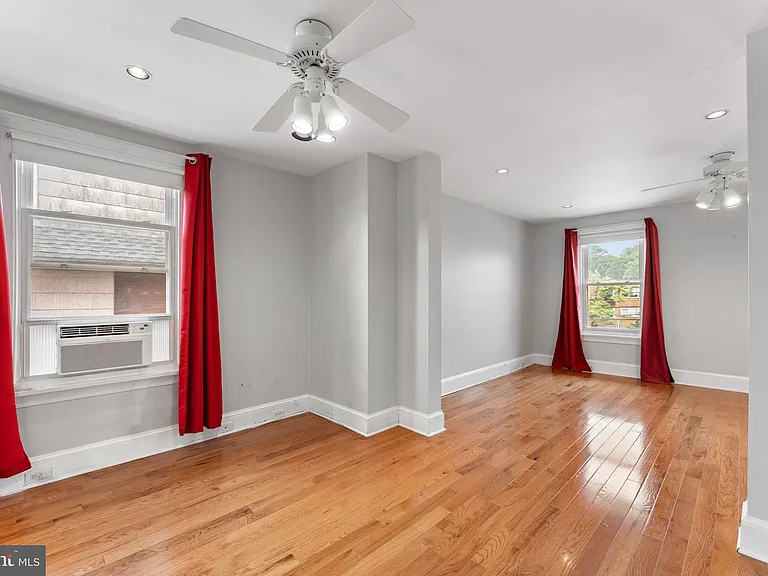 809 Ardmore Ave — Photo 21