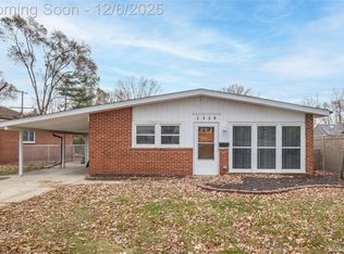 1539 Dulong Ave, Madison Heights, MI
