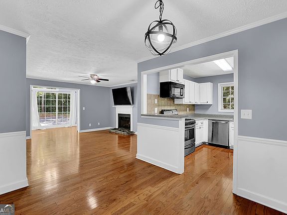 4th image of 1905 Countryside Pl SE