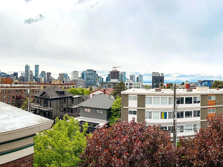 Harvard Vista — Photo 77