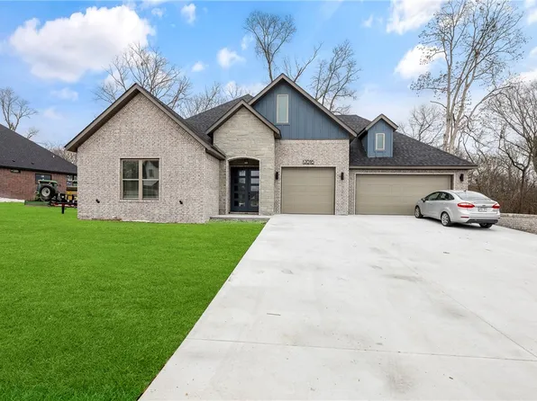 12016 Robinwood Dr, Rogers, AR 72756