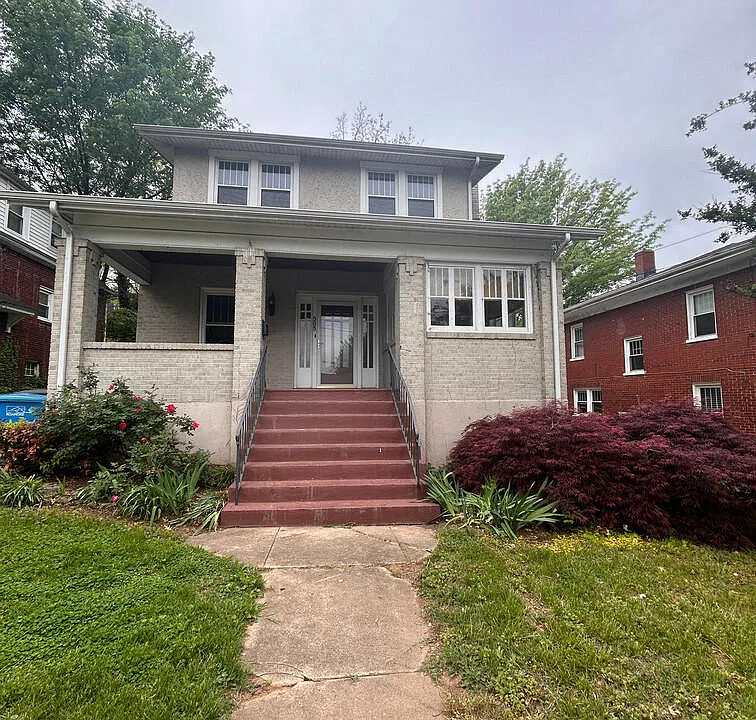 505 Camilla St SE