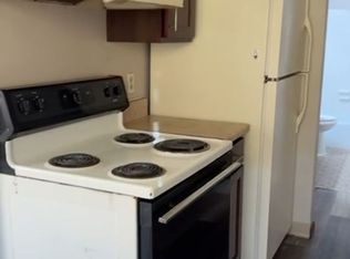 Clean And Spacious 2 Bedroom Unit In St. Paul - Section 8 Accepted - Section 8 Accepted, Saint Paul, MN 55106
