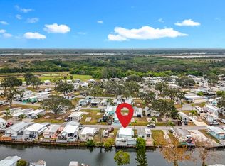 3651 Ali Ala Loop #585, Ruskin, FL 33570