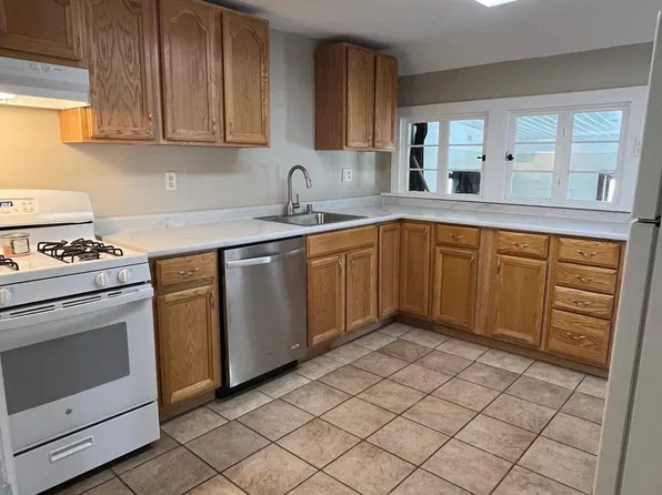 784 Wilson Ave #1/2, Dubuque, IA 52001