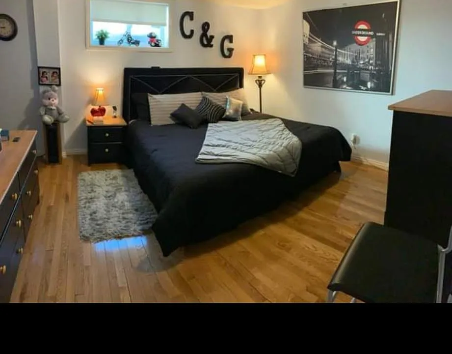 8886 S Mingo Park Dr