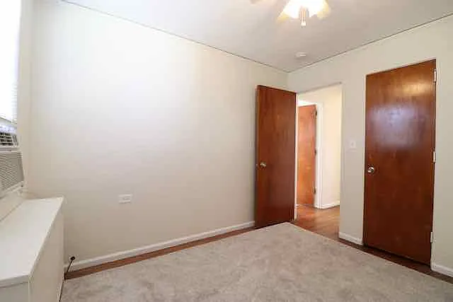 20 Chalmers Ln — Photo 16