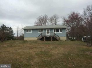 3 Avis Mill Rd, Pilesgrove, NJ 08098