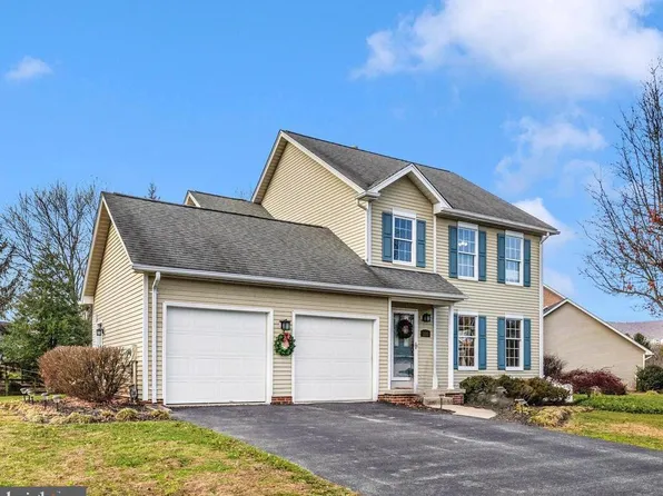 2181 E Greenleaf Dr, Frederick, MD 21702