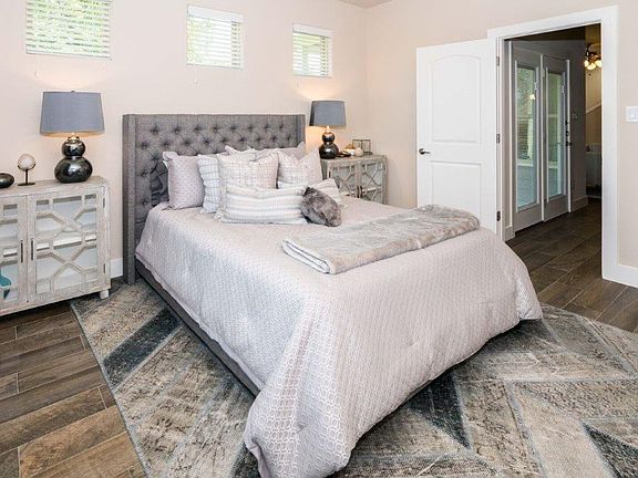 5th image of 433 Parkline Dr #4A