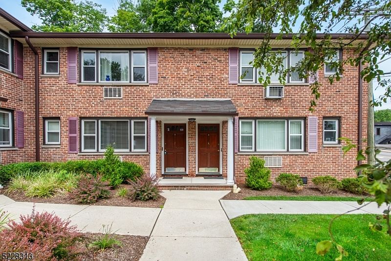 1st image of 741 Bloomfield Ave J1 #J1